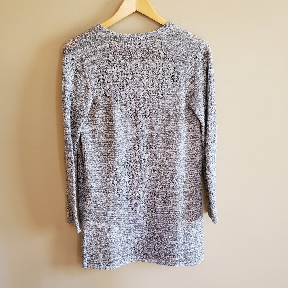 🚫 Sold 🚫 Gray Knit Cardigen sz XS - Picture 5 of 6
